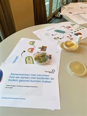 Lichtkogel Experience Bacteriën Jidske Knigge